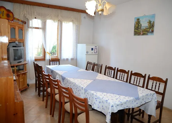 Guest house Kristal 2*